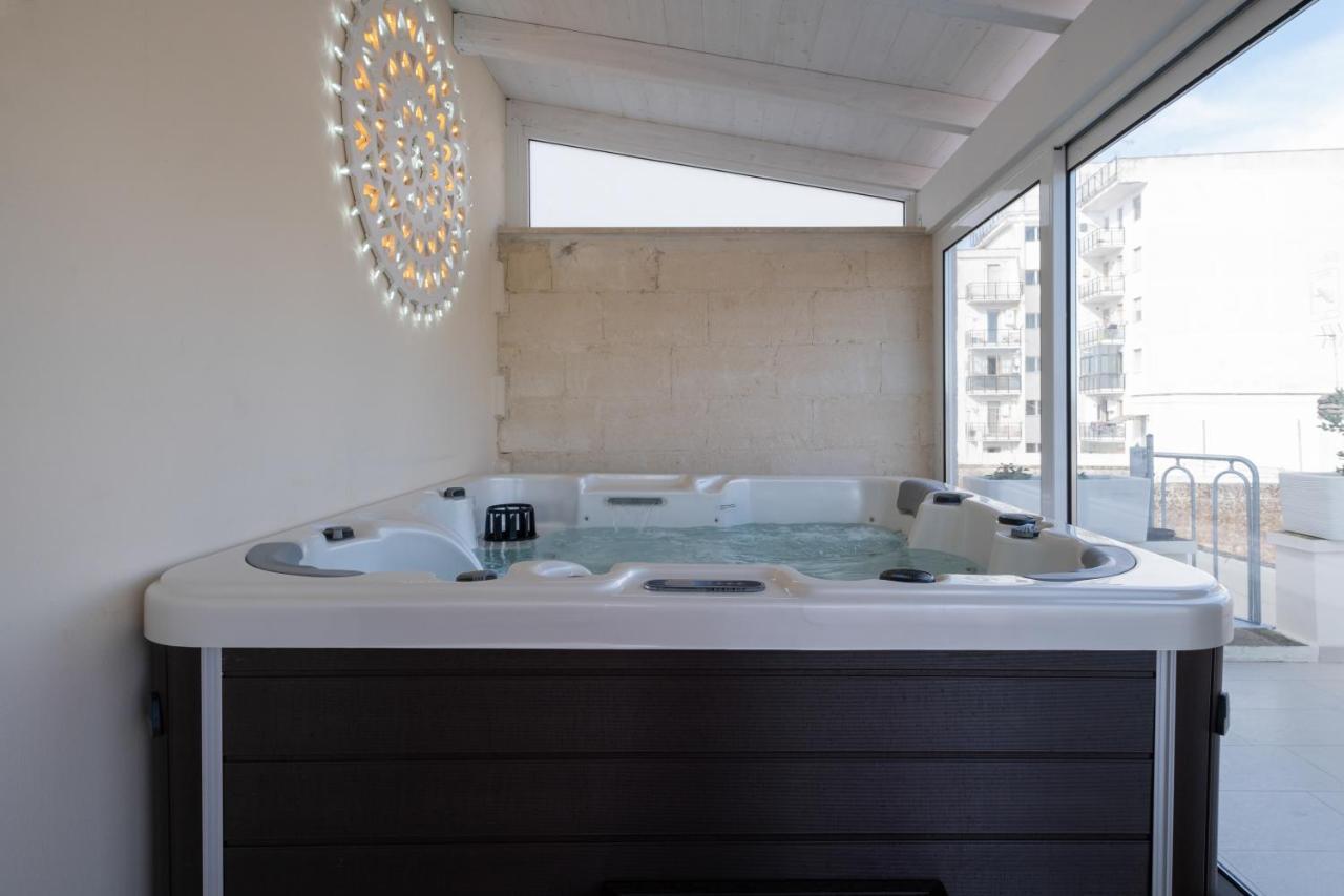 Ada Suites & Spa Лече Екстериор снимка