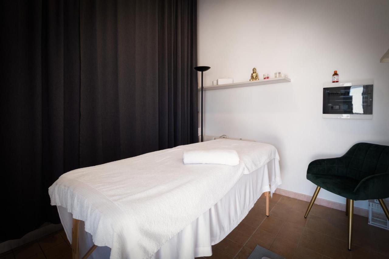 Ada Suites & Spa Лече Екстериор снимка