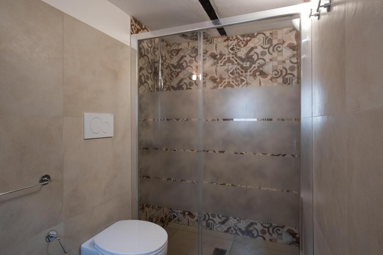 Ada Suites & Spa Лече Екстериор снимка