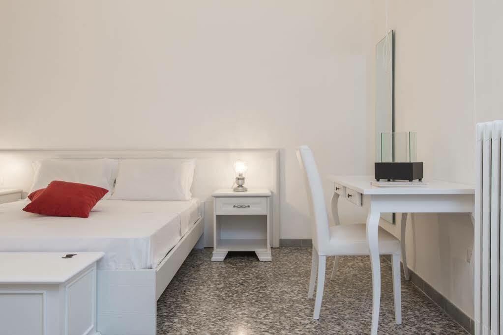 Ada Suites & Spa Лече Екстериор снимка